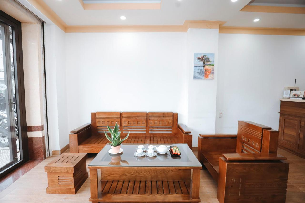 Van Nhi Mtv Hotel Dalat Luaran gambar