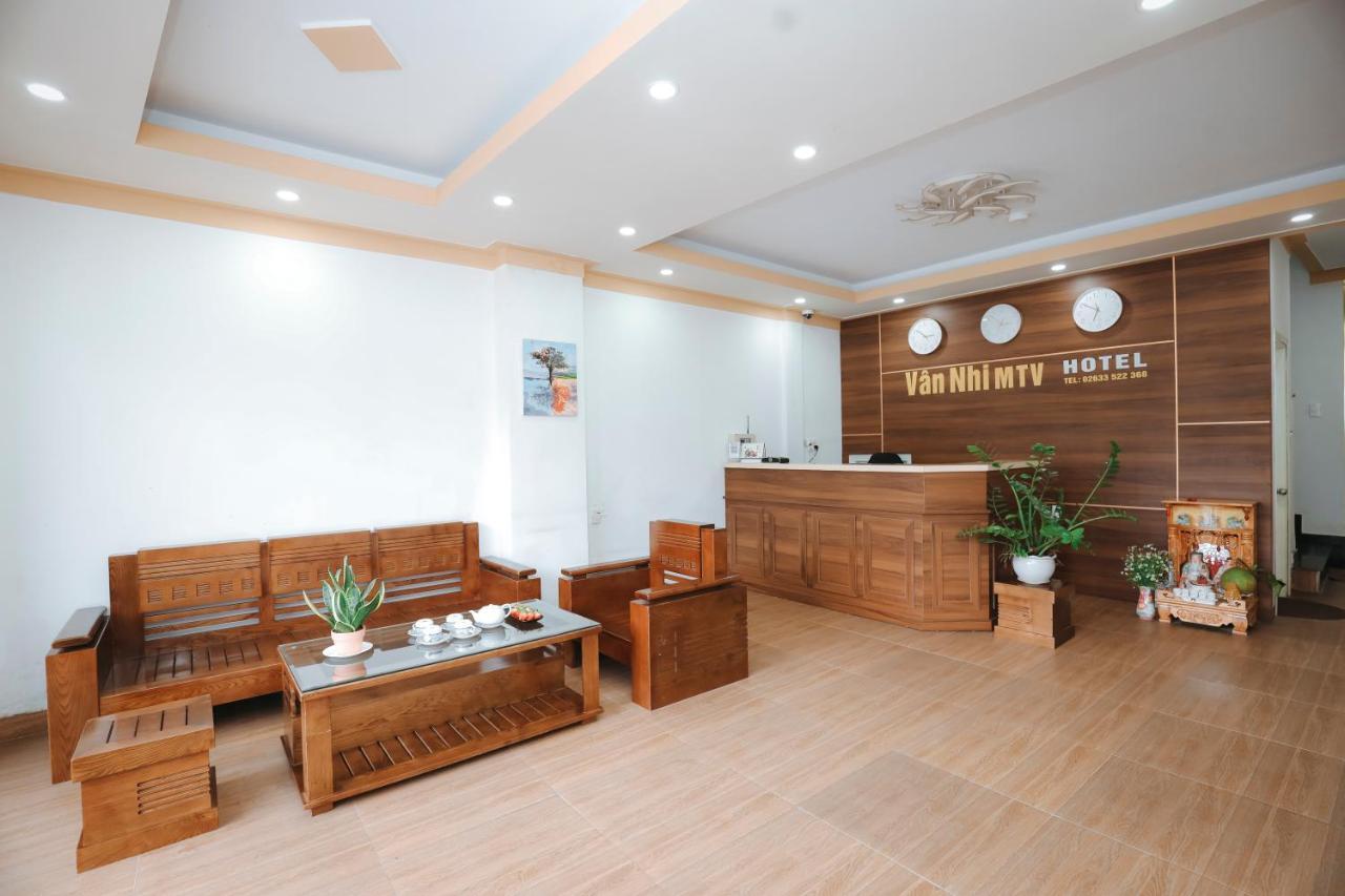 Van Nhi Mtv Hotel Dalat Luaran gambar